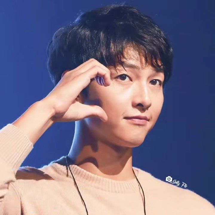 송중기의 비하인드 컷