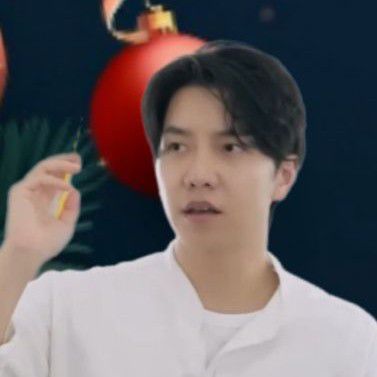 粉丝拍下的李升基瞬间