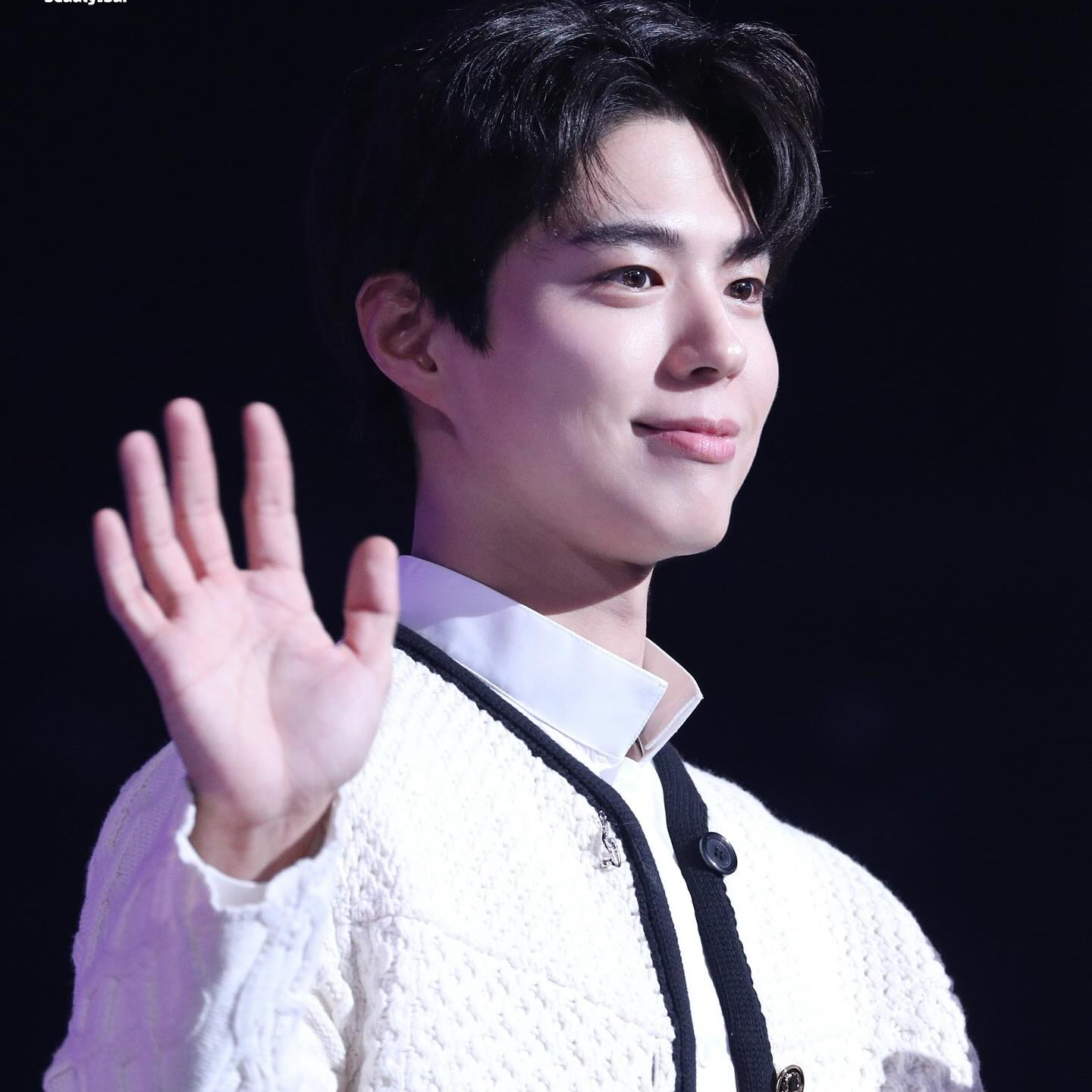 Recent activity shot of Park Bogum