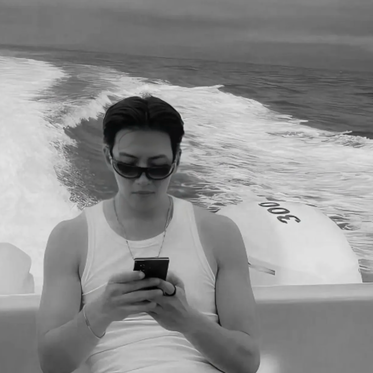 Behind-the-scenes cut of Ji Changwook