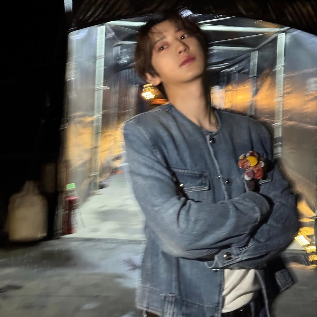 Recent activity shot of Chanyeol