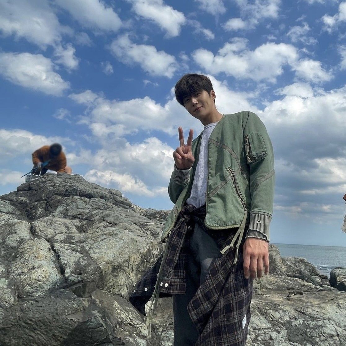 金宣虎的最新照片