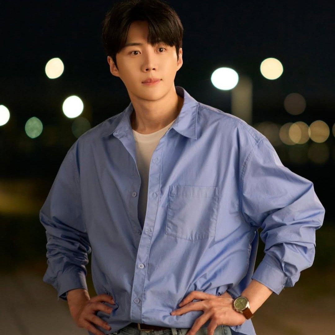 Behind-the-scenes cut of Kim Seonho