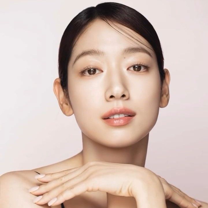 粉絲拍下的朴信惠瞬間