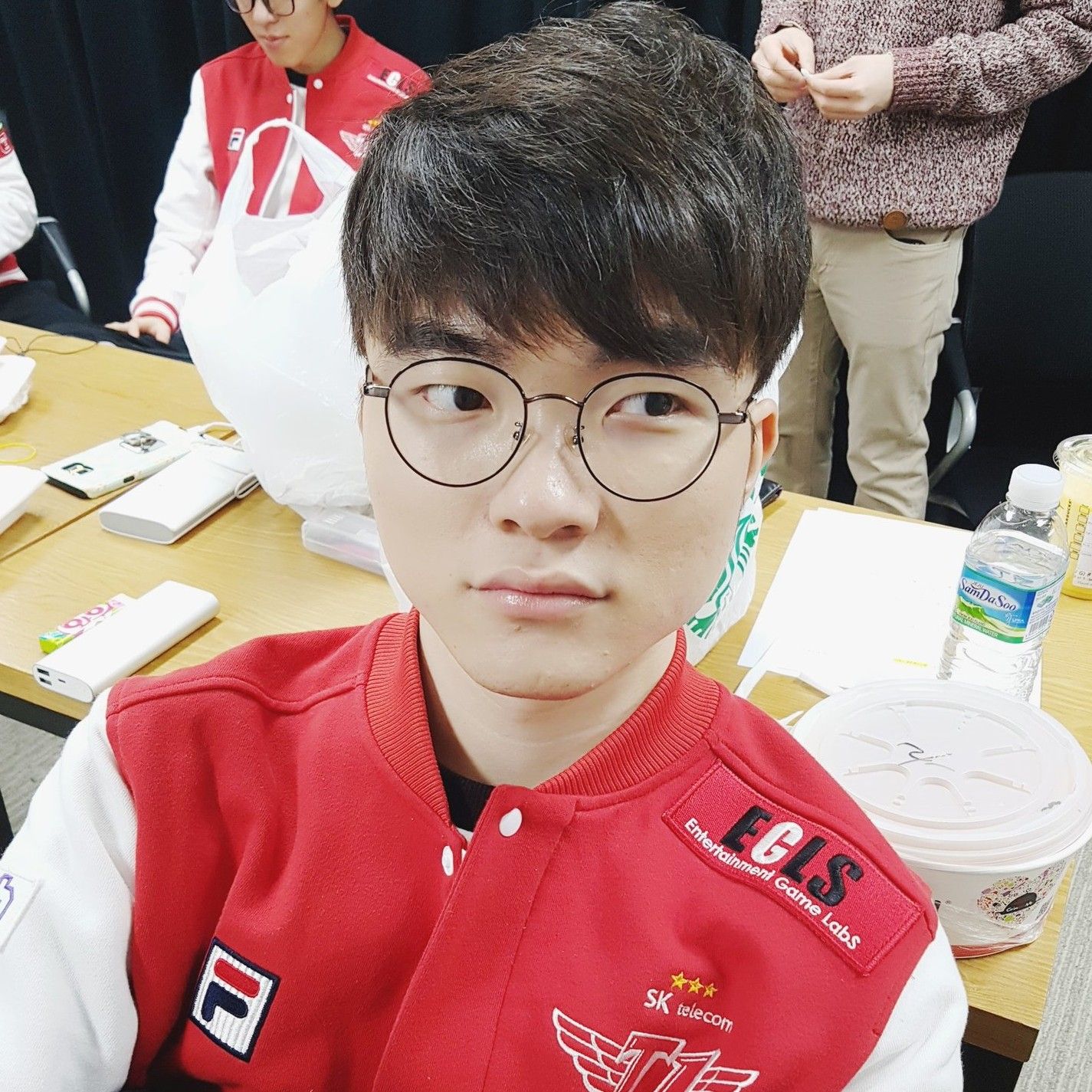 A moment captured by a fan of Faker