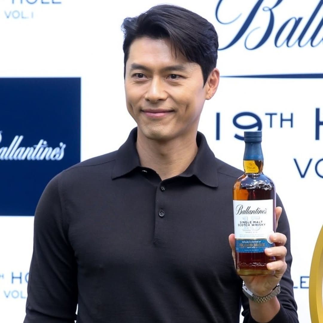 Latest photo of Hyun Bin