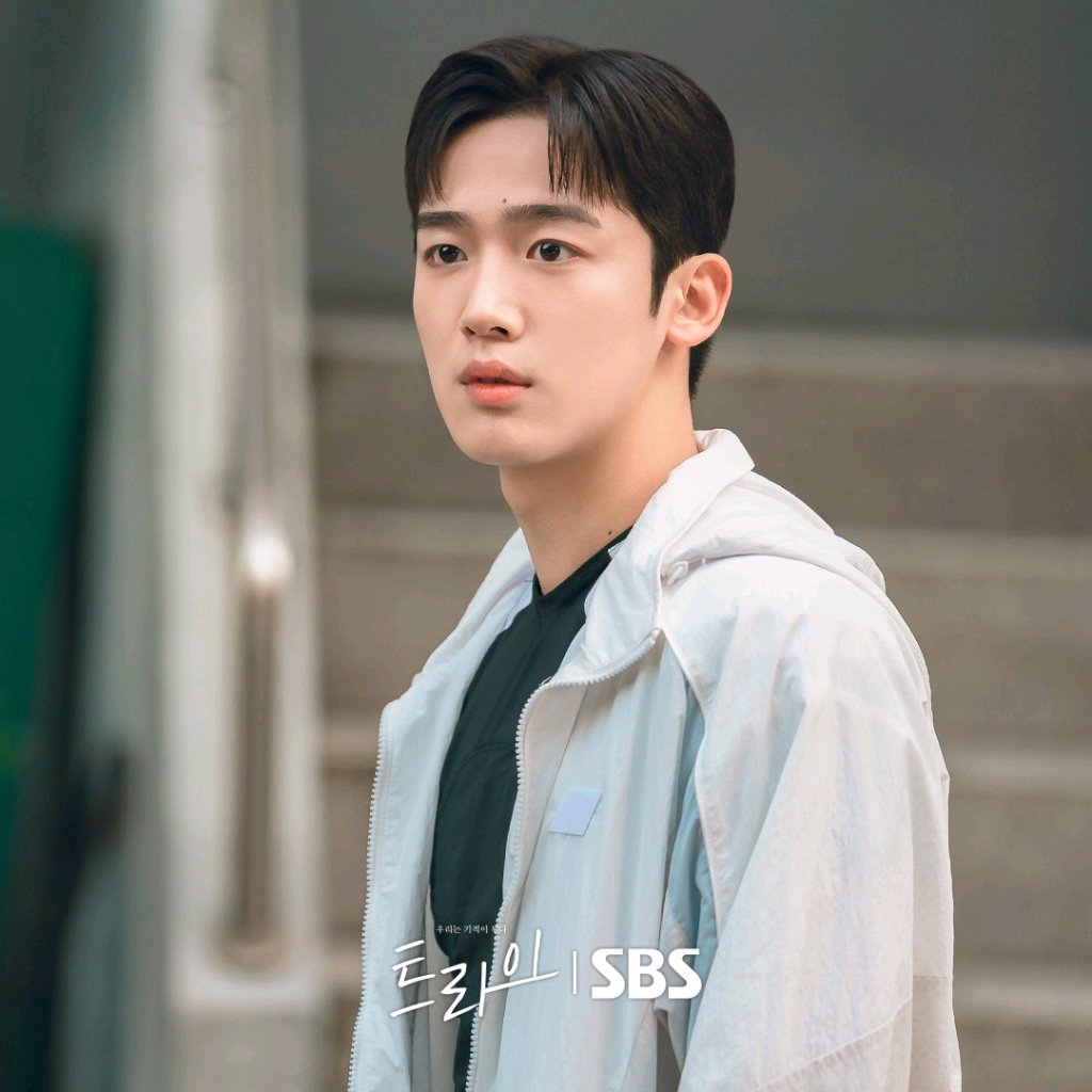 Latest photo of Kim Yohan