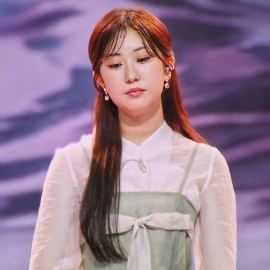 Recent activity shot of Jeon Yujin