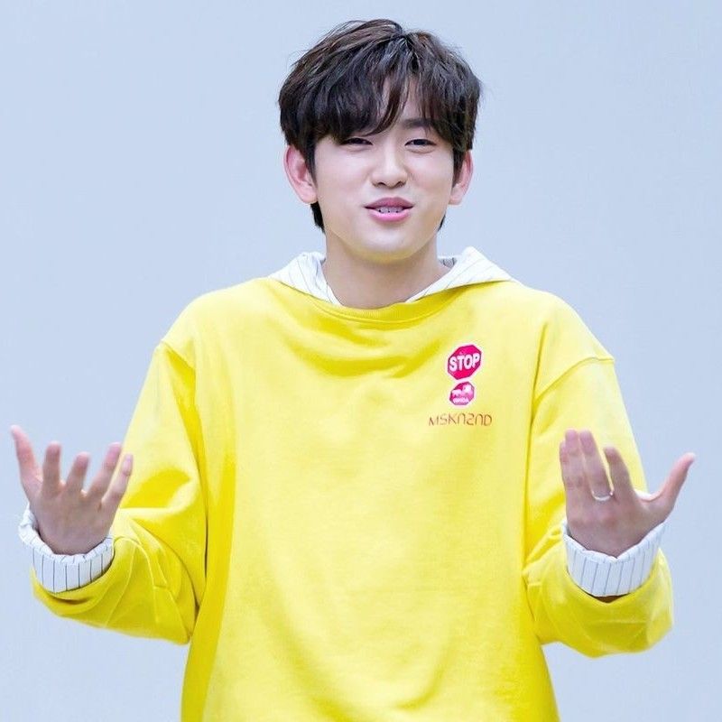 朴珍荣的近期活动照