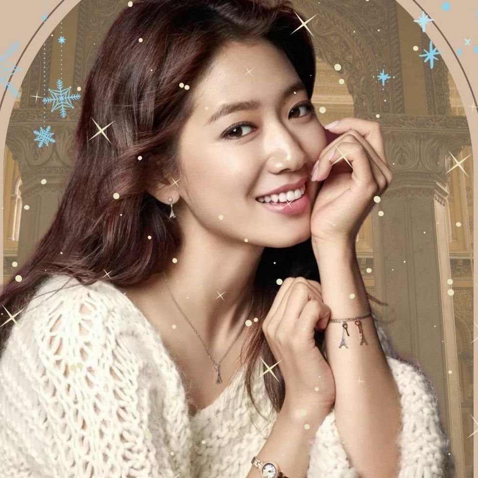 朴信惠的最新照片