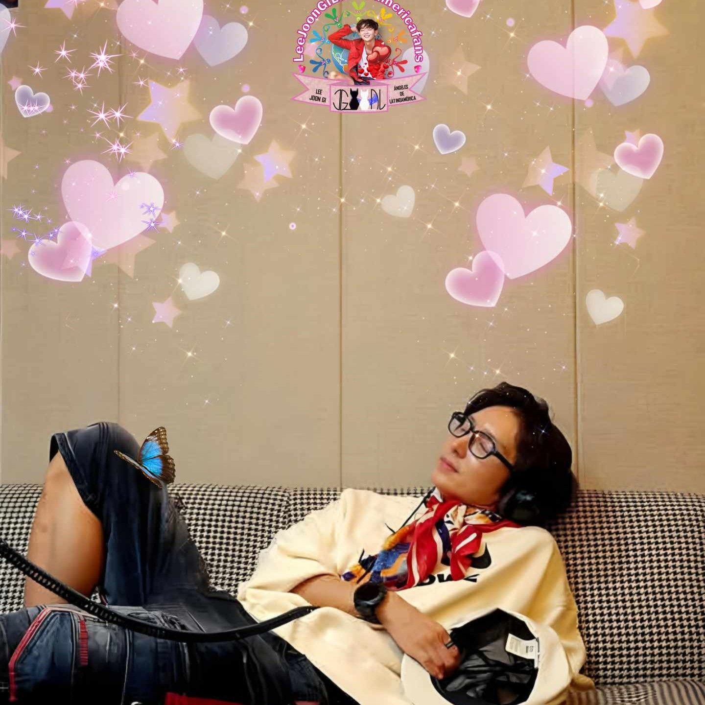 A moment captured by a fan of Lee Joongi