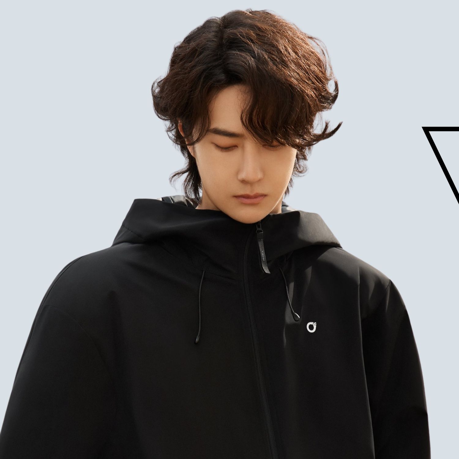 Behind-the-scenes cut of Wang Yibo