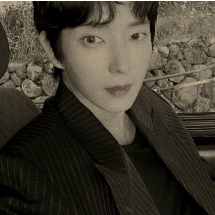 Recent activity shot of Lee Joongi