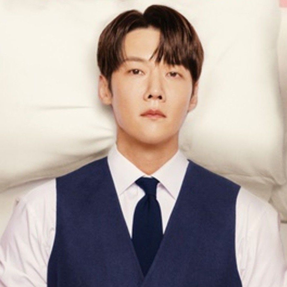 Recent activity shot of Choi Jinhyuk