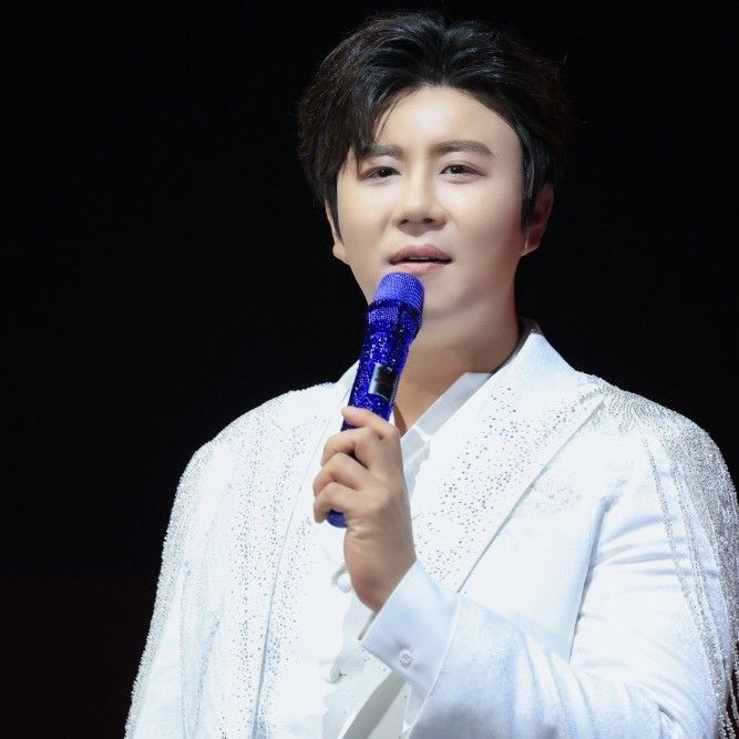Latest photo of Jin Haesung