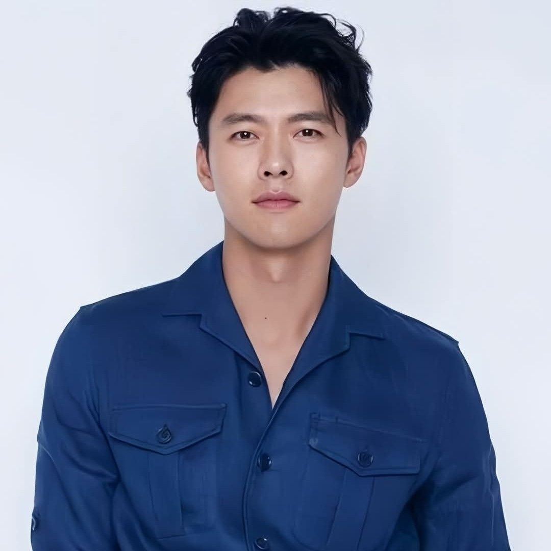 Latest photo of Hyun Bin