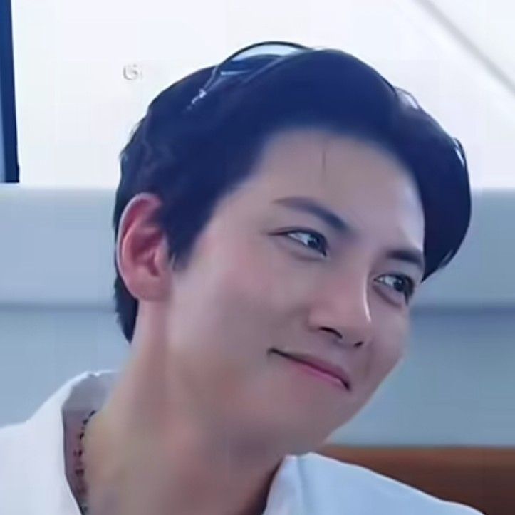 Latest photo of Ji Changwook