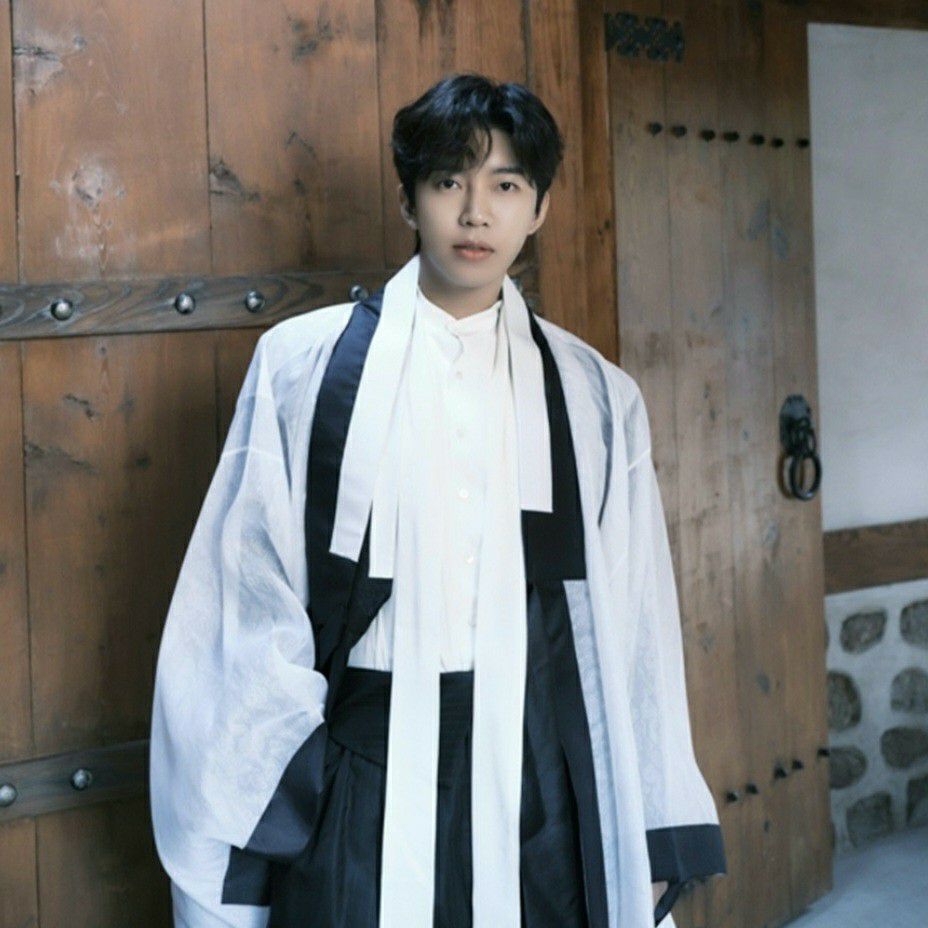 Momen yang diabadikan oleh penggemar Lim Youngwoong