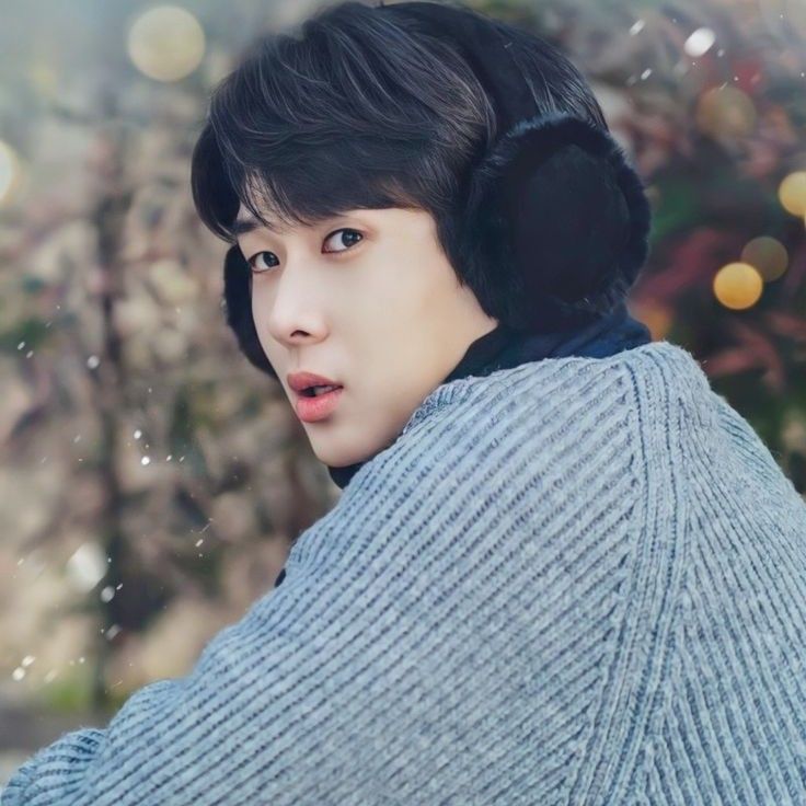Latest photo of Choi Wooshik