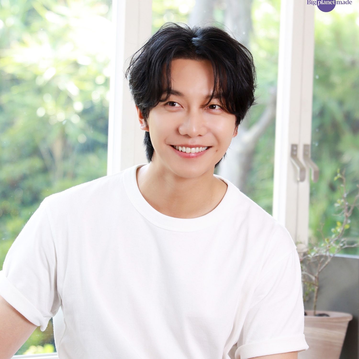 Latest photo of Lee Seunggi