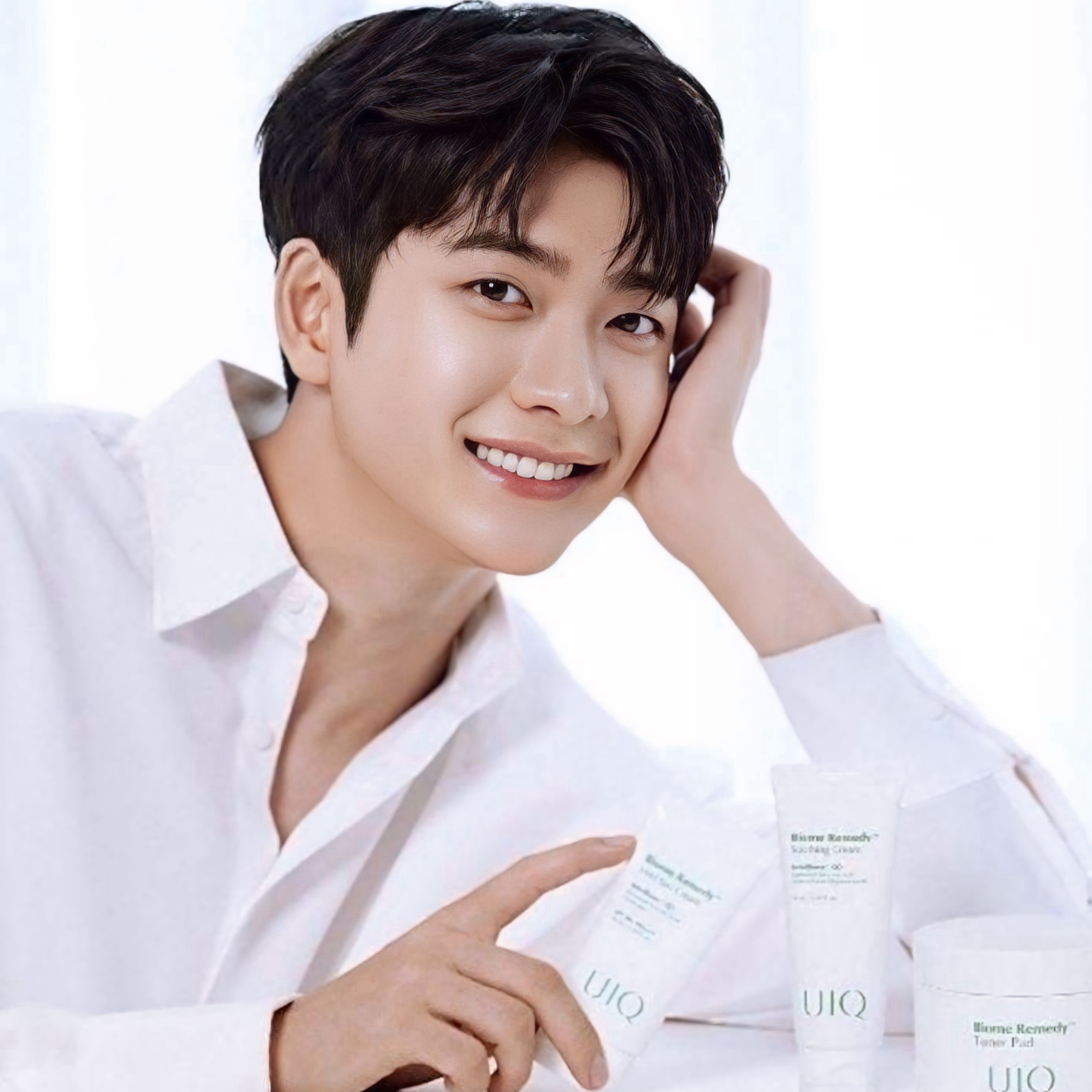 Behind-the-scenes cut of Kang Taeoh