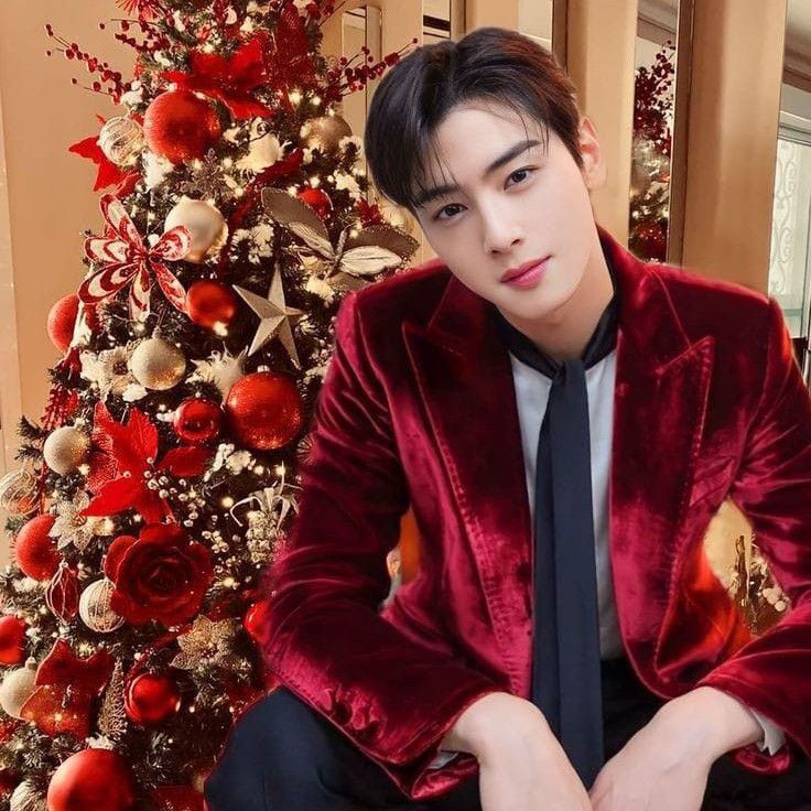 Behind-the-scenes cut of Cha Eunwoo