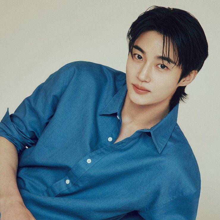 Recent activity shot of Byeon Wooseok