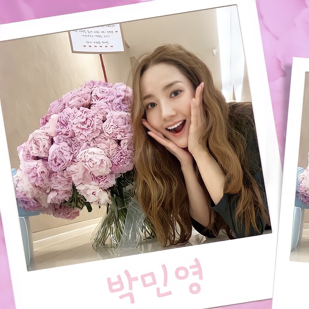 Latest photo of Park Minyoung