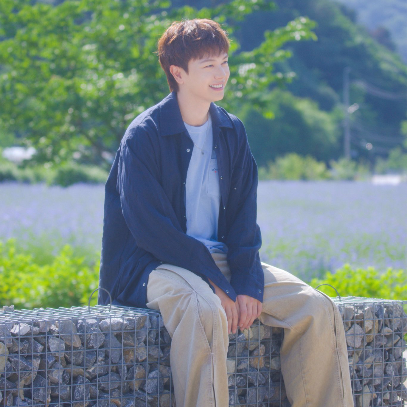 Recent activity shot of Yook Sungjae