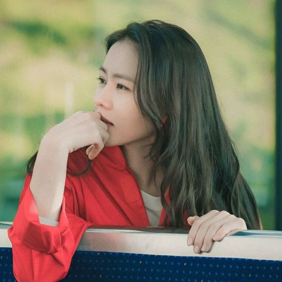 Latest photo of Son Yejin