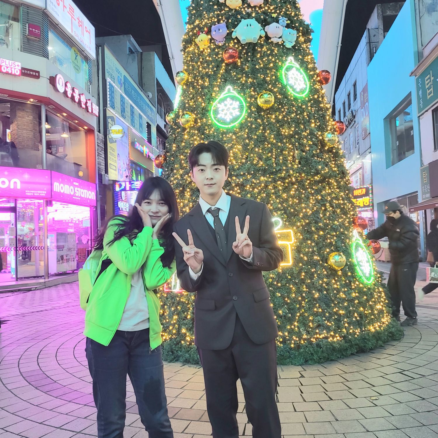 A moment captured by a fan of Park Minsu