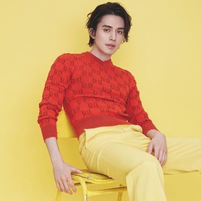 Behind-the-scenes cut of Lee Dongwook