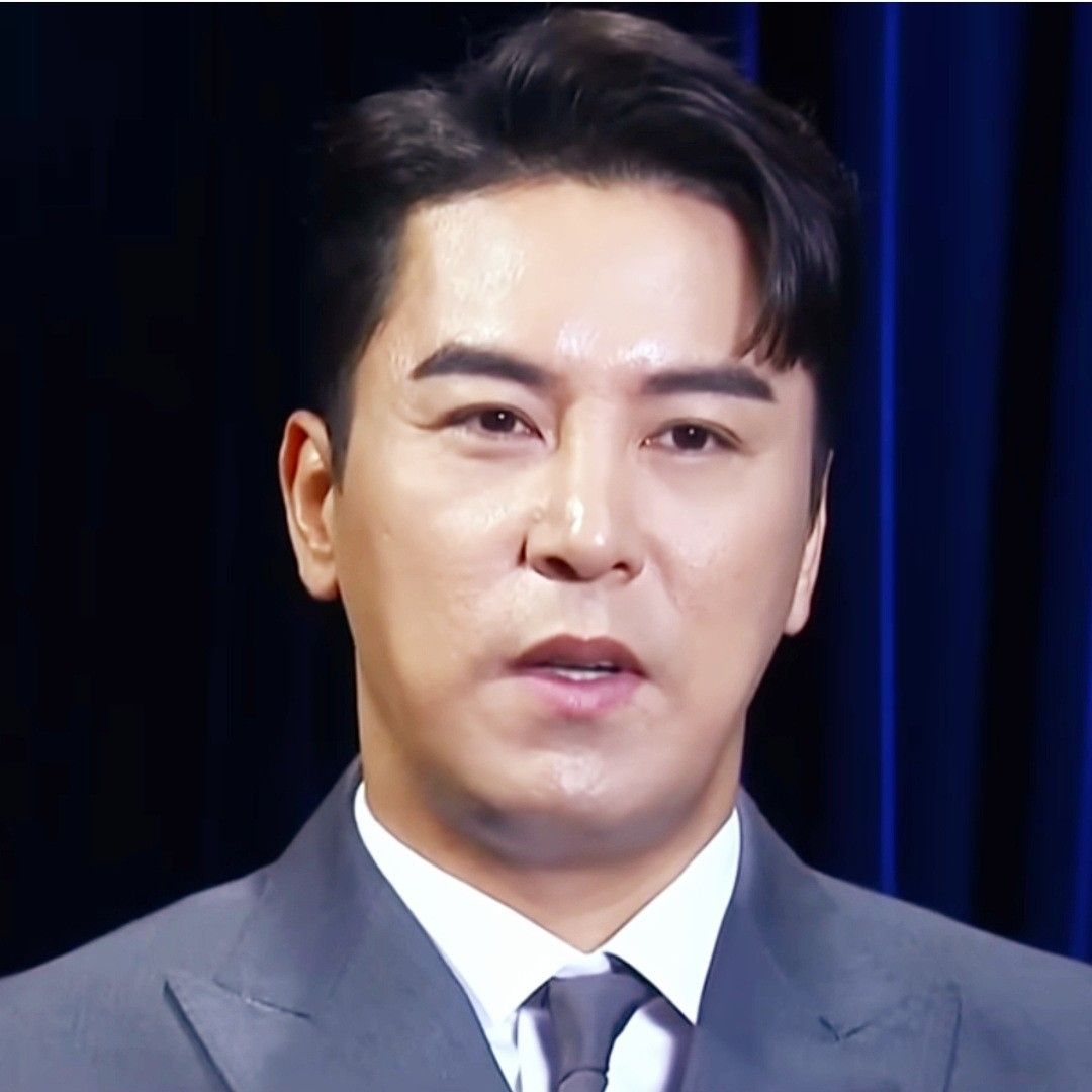 Explosively popular post in Choeaedol Celeb community