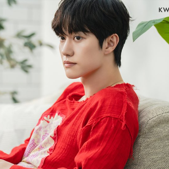 郭東延的最新照片