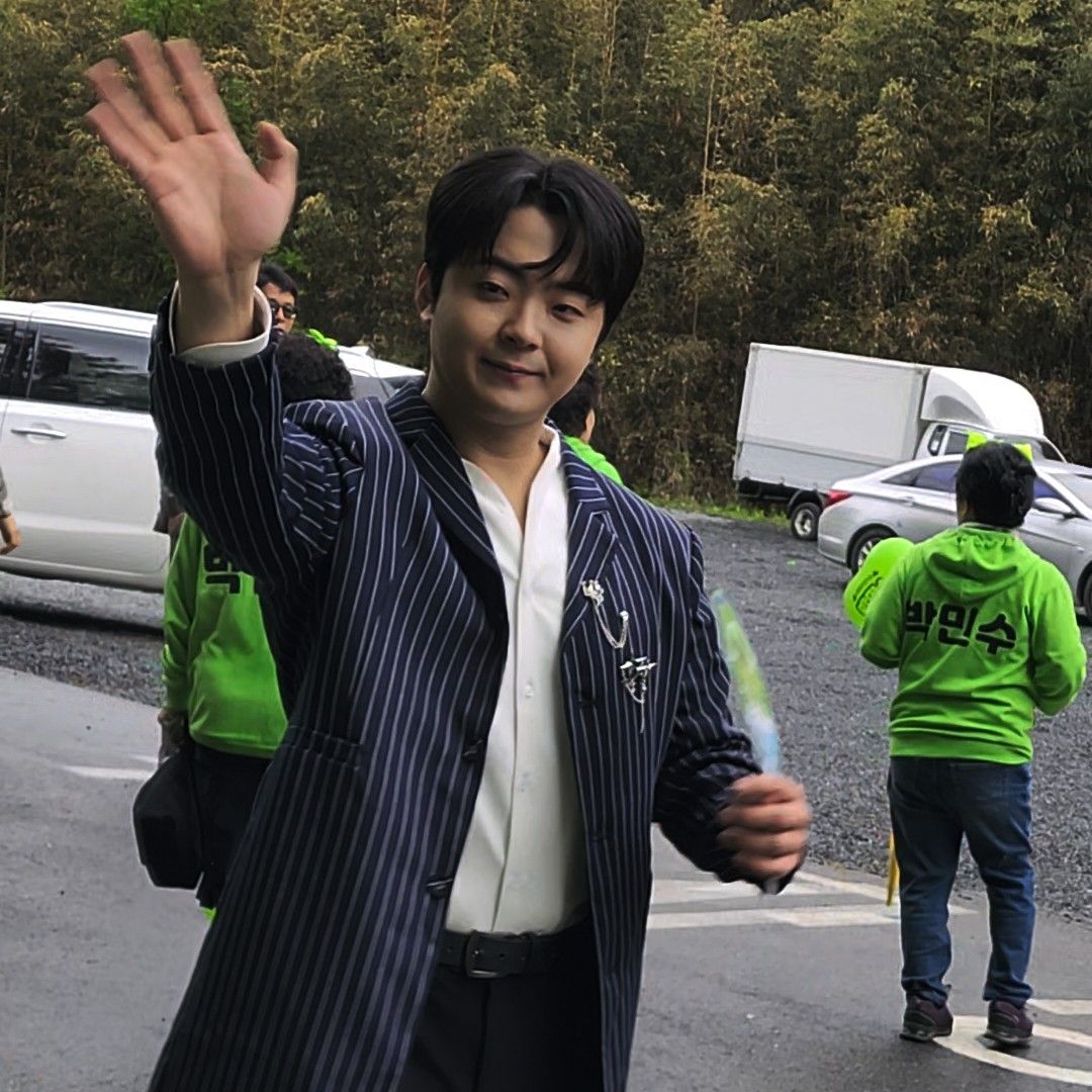 粉丝拍下的Park Minu瞬间