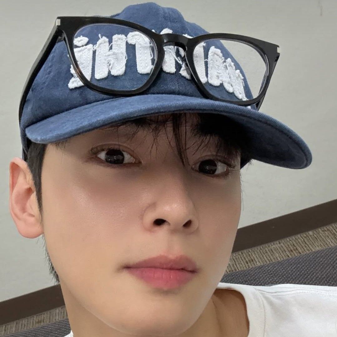 Foto kegiatan terbaru dari Cha Eunwoo