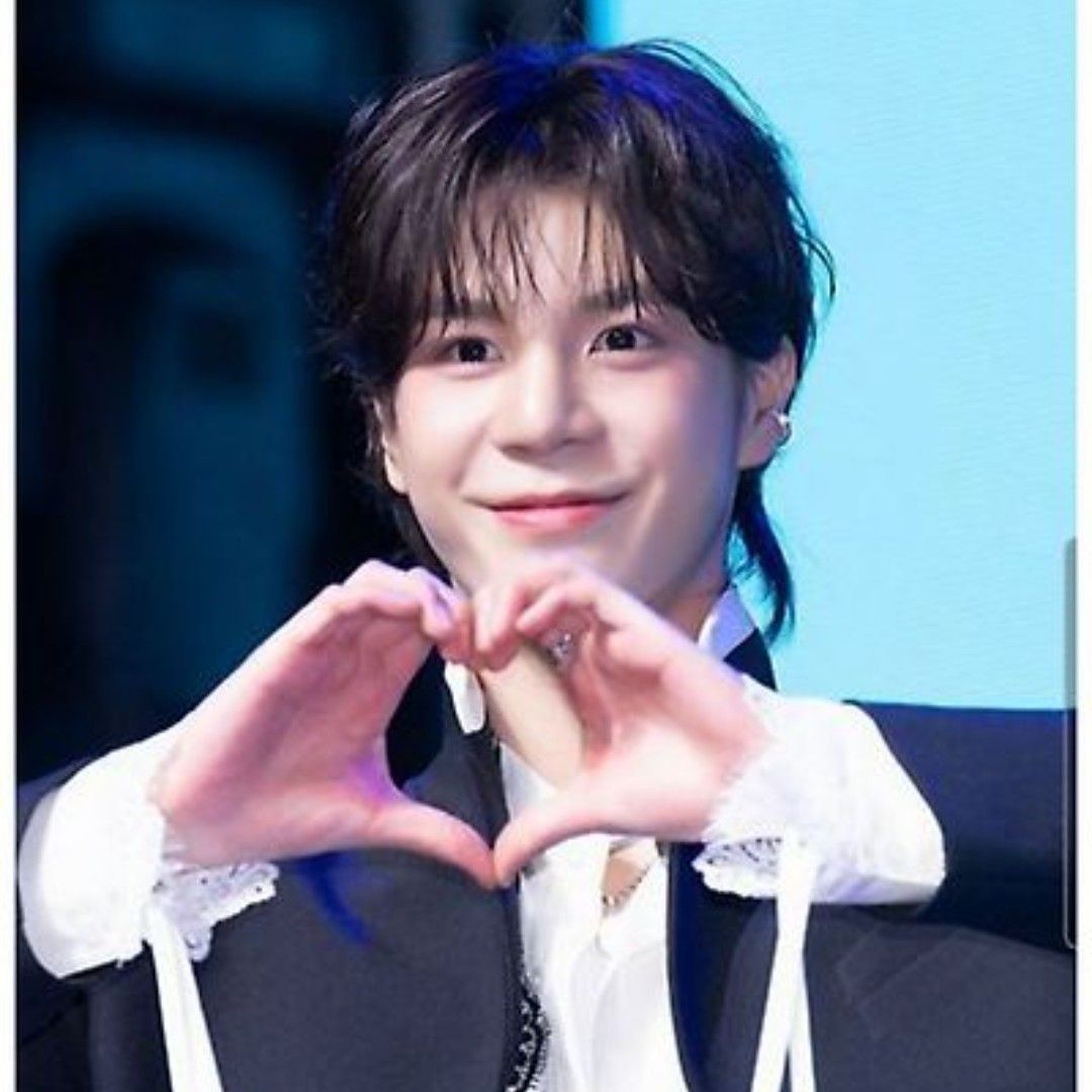 Recent activity shot of Jeong Dongwon