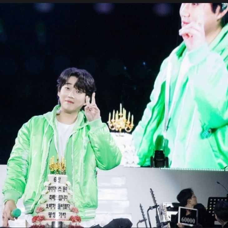 Latest photo of Hwang Youngwoong