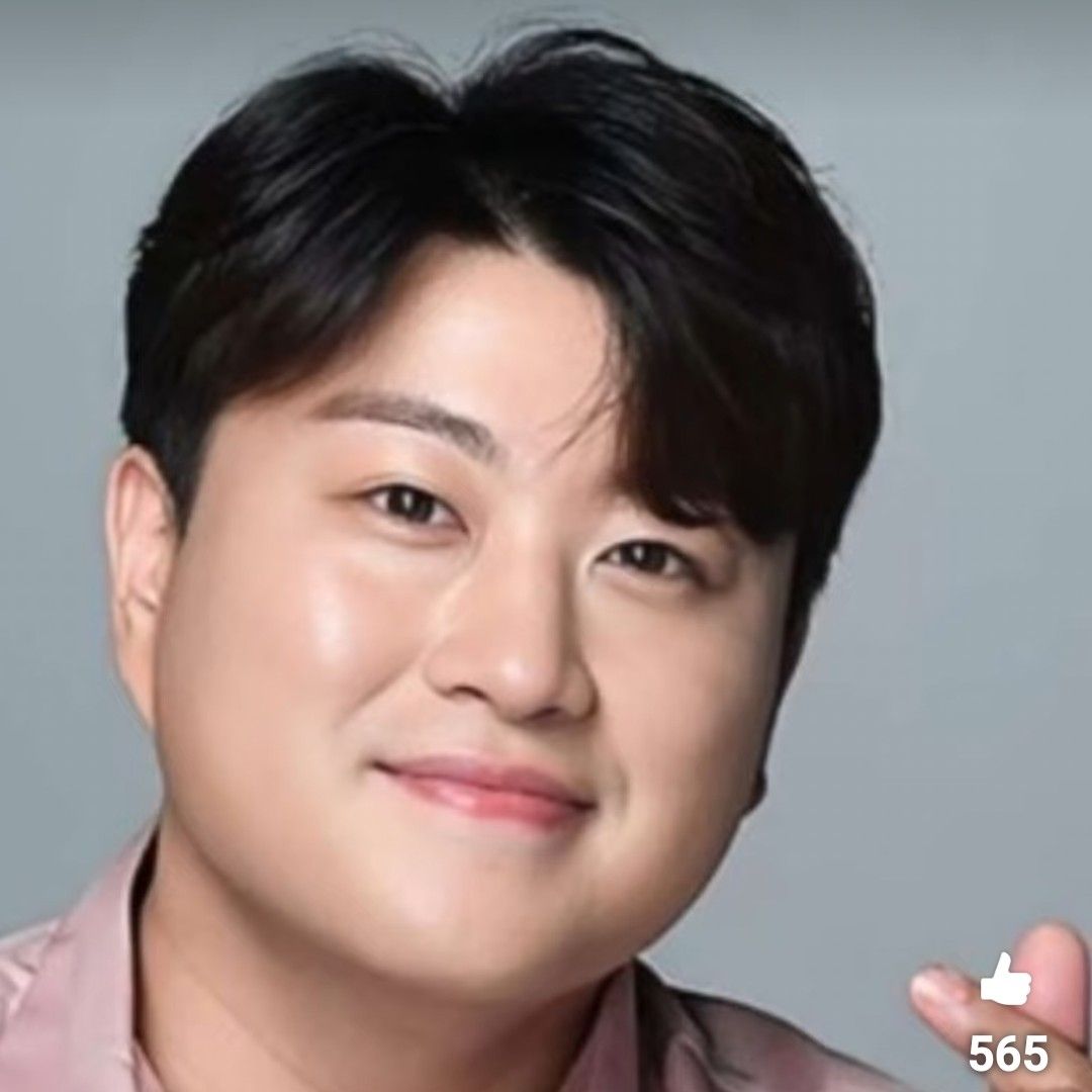 A moment captured by a fan of Kim Hojoong