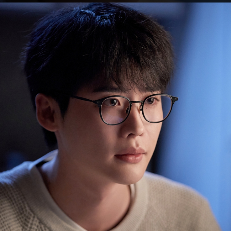Foto terbaru dari Lee Jongsuk
