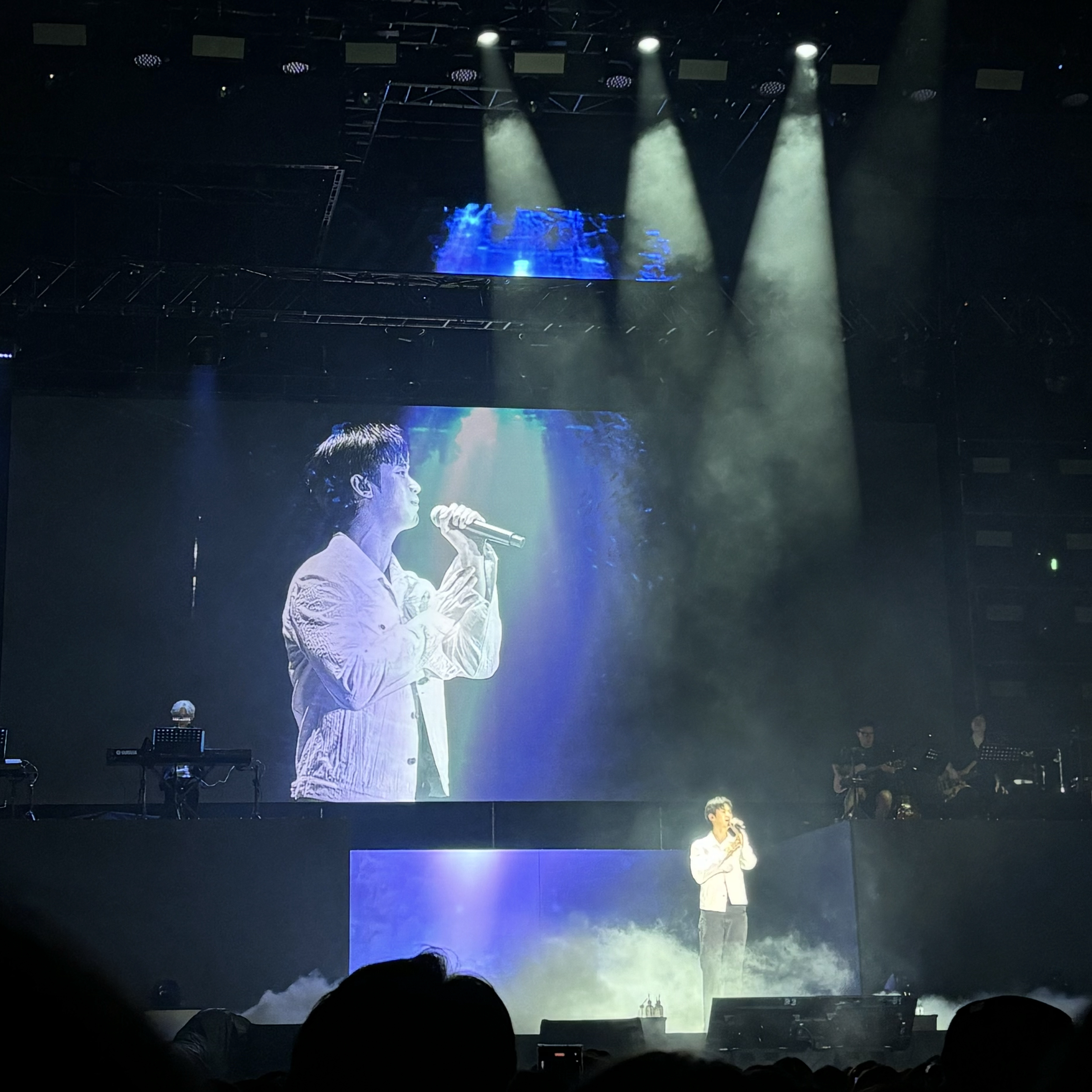 金秀賢的最新照片