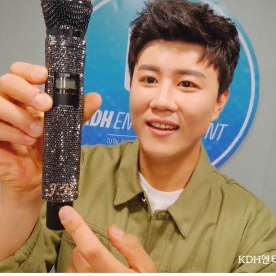 Behind-the-scenes cut of Jin Haesung