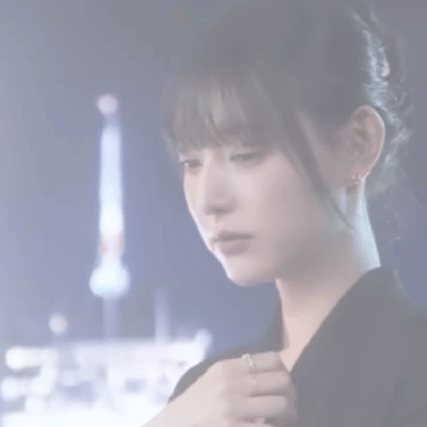 金智媛的最新照片