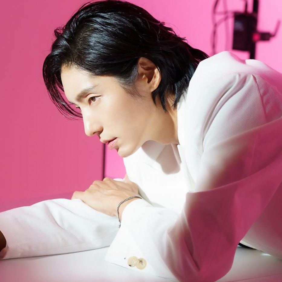 Recent activity shot of Lee Joongi