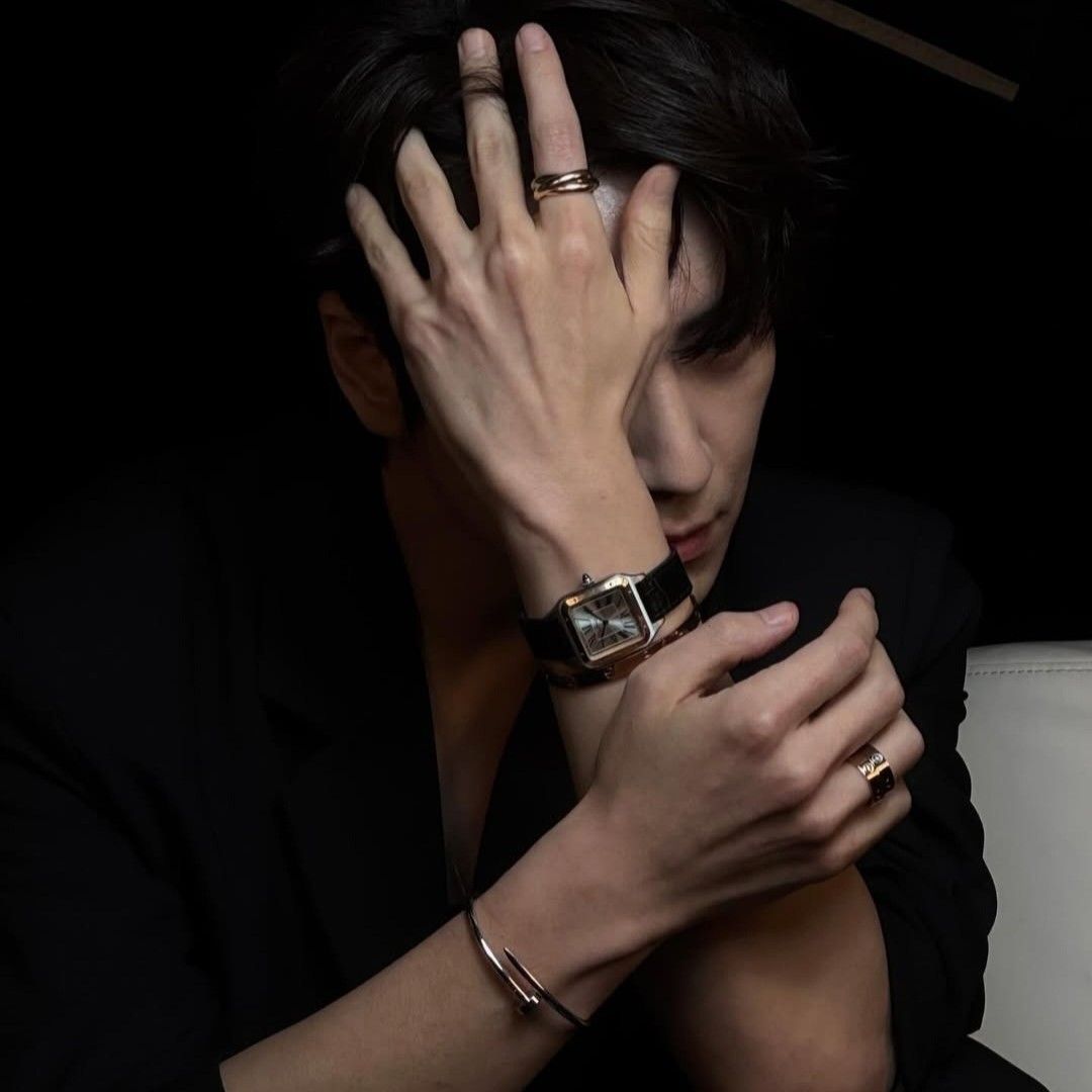 A moment captured by a fan of Lee Joonhyuk