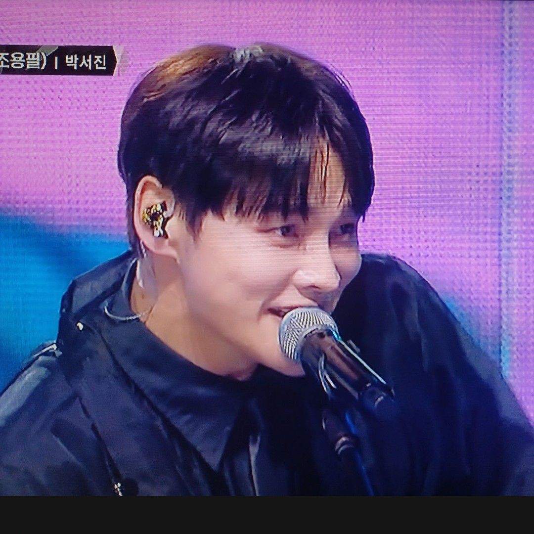 粉絲拍下的朴瑞鎮瞬間