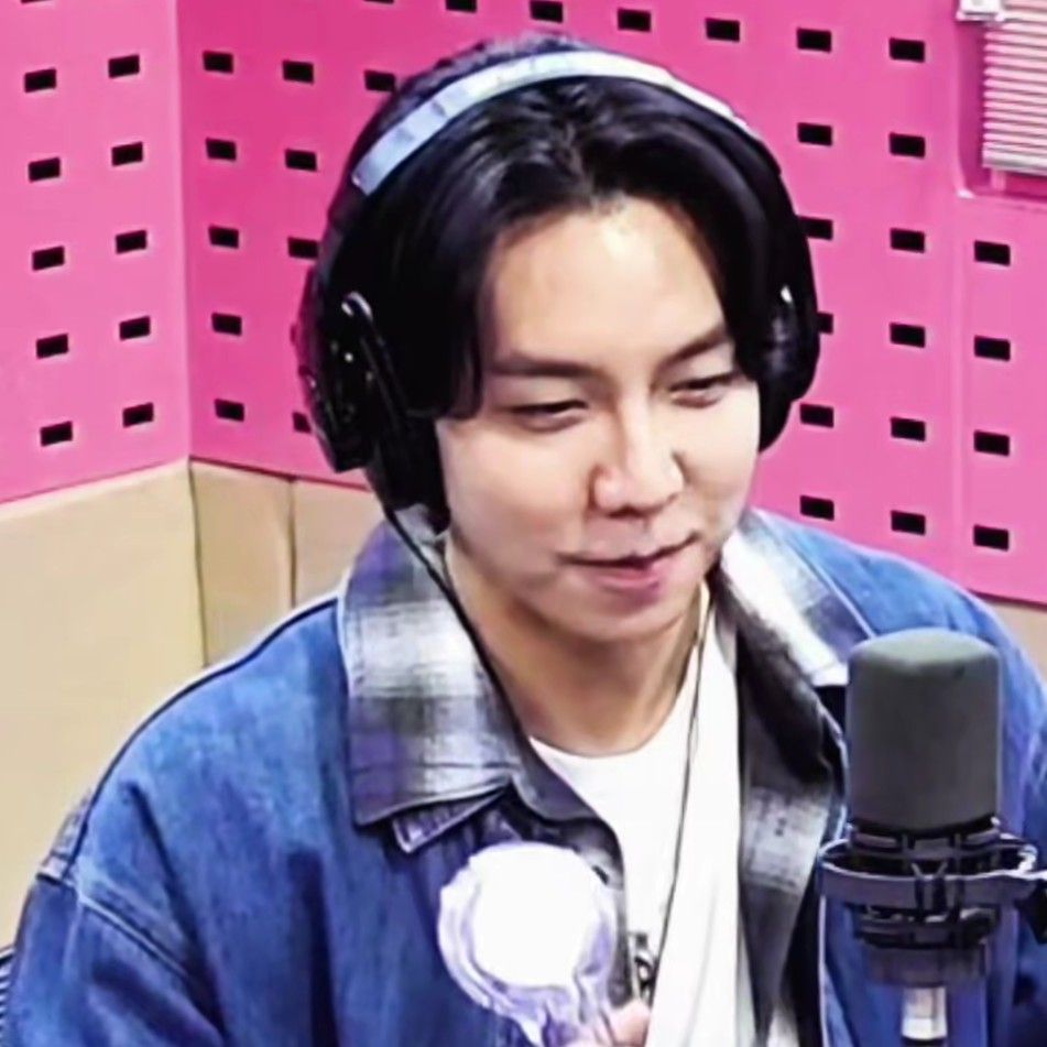 Cuplikan di balik layar dari Lee Seunggi