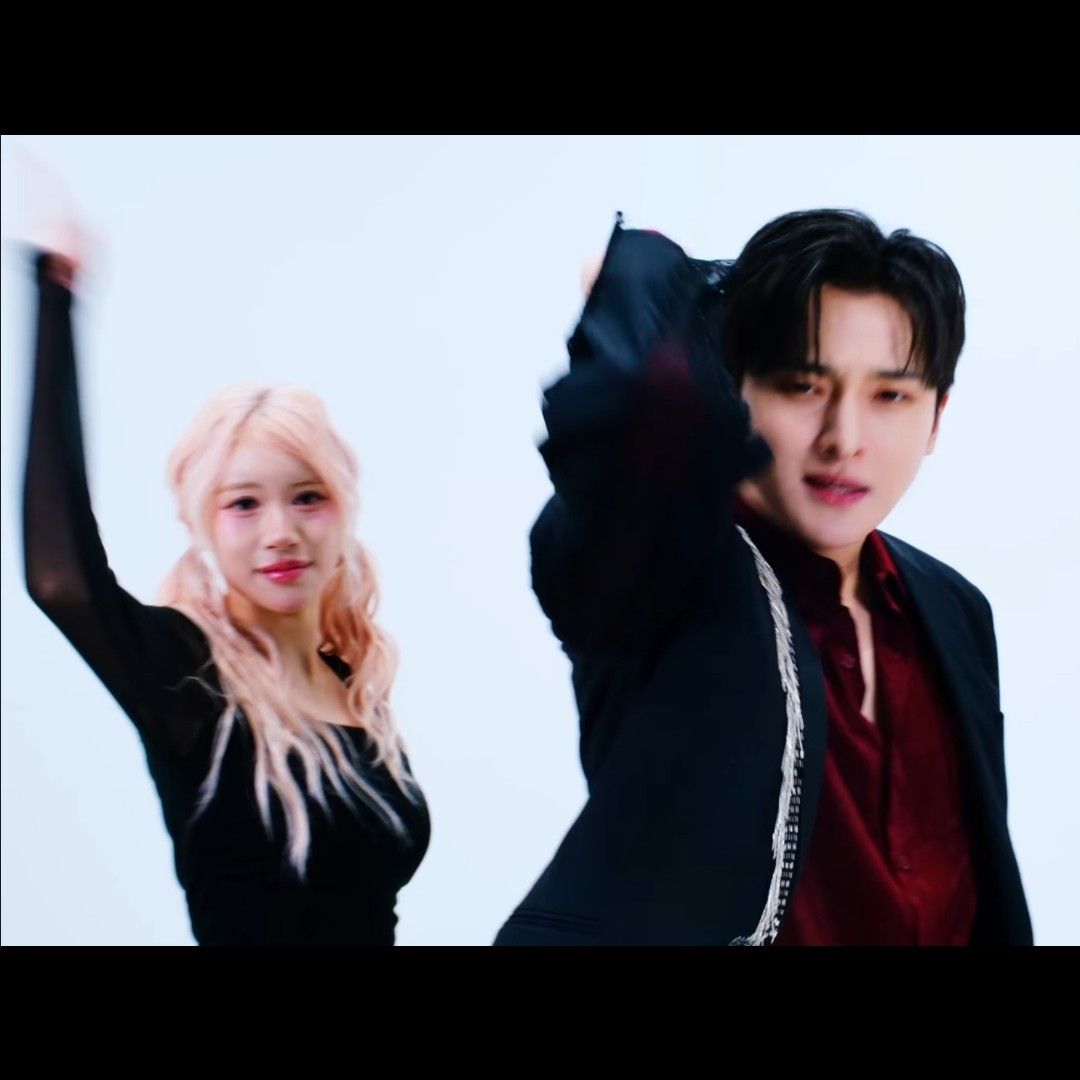 A moment captured by a fan of Seong Ri