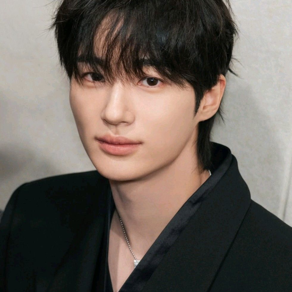 A moment captured by a fan of Byeon Wooseok