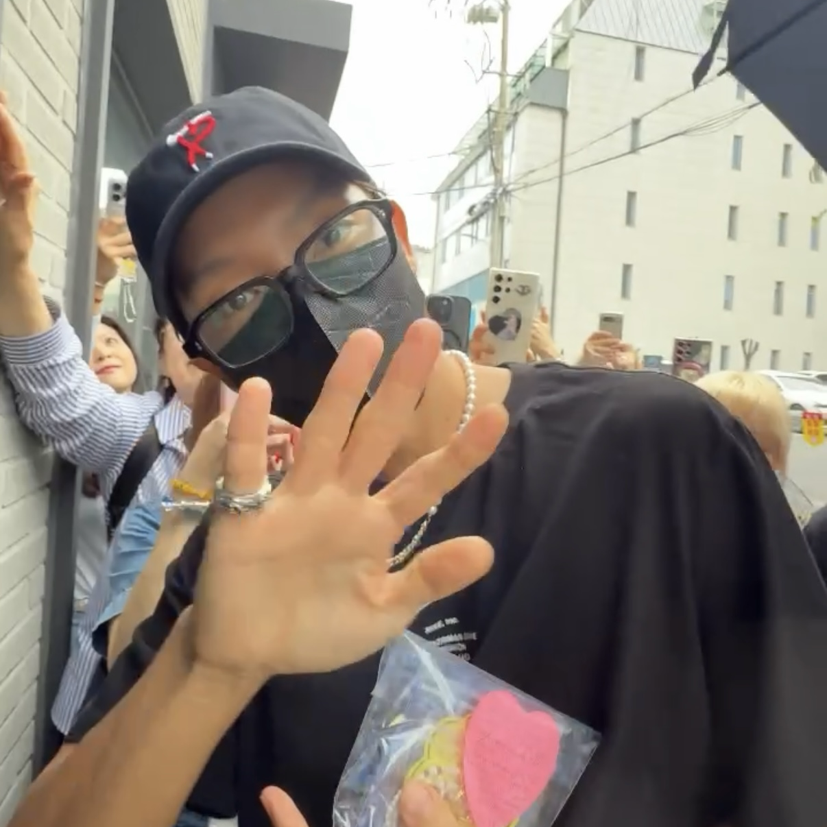 Foto terbaru dari Lee Joongi